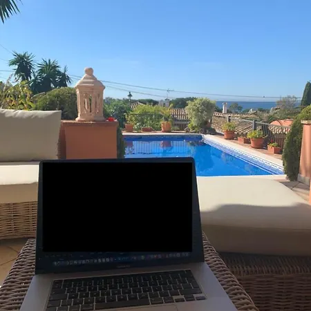 Exclusive Andalusian El Pino In Cabopino