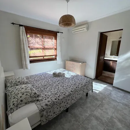 Exclusive Andalusian El Pino In Cabopino *