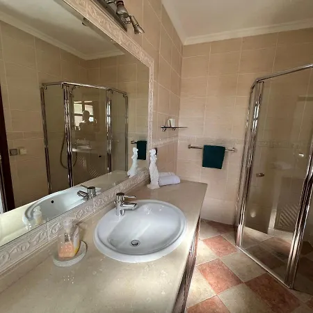 Exclusive Andalusian El Pino In Cabopino Villa