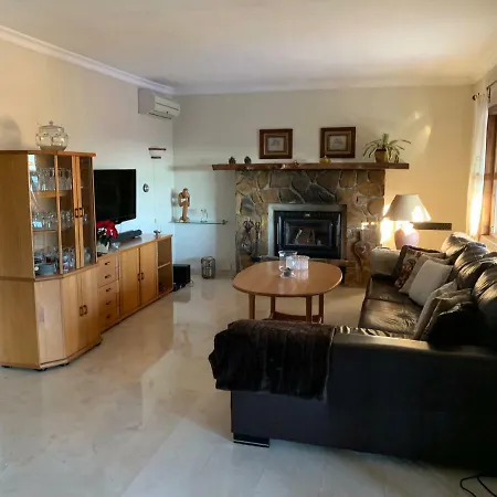 Exclusive Andalusian El Pino In Cabopino